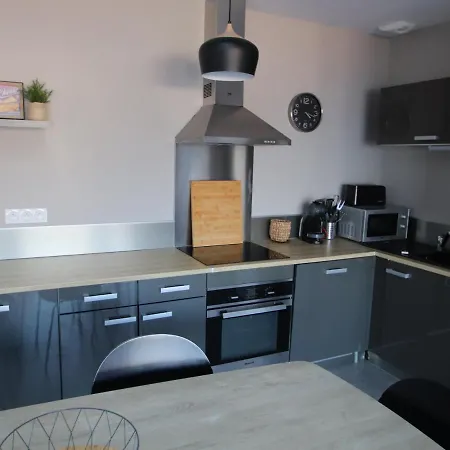 Apartment Neuf Climatise, Terrasse, Wifi, - Fr-1-309-208 *